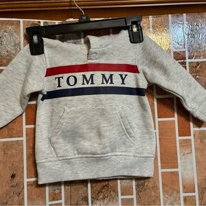 Tommy Hilfiger Gray Sweatshirt with Red and Blue Accents